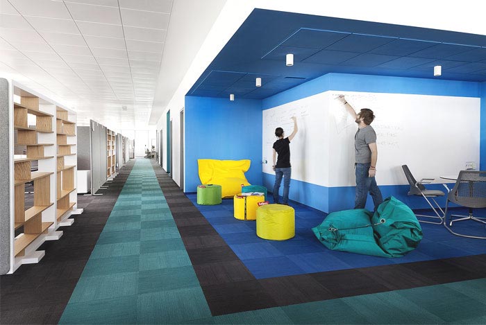 創(chuàng)意+時(shí)尚辦公室裝修設(shè)計(jì)案例