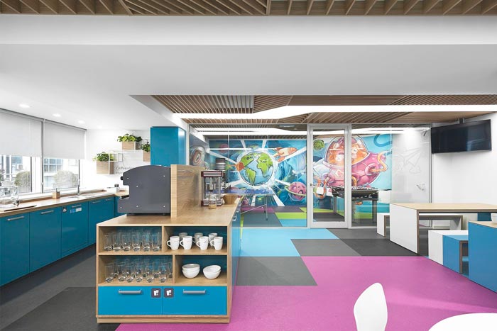 網(wǎng)絡(luò)技術(shù)公司辦公室茶水間裝修設(shè)計(jì)案例效果圖