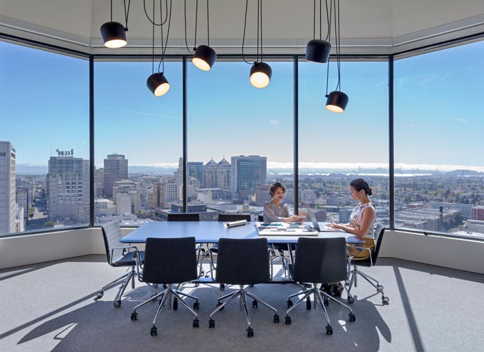 咨詢公司辦公室創(chuàng)意區(qū)裝修設(shè)計(jì)案例效果圖