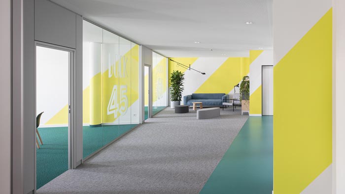 IT咨詢公司辦公室動線裝修設(shè)計案例效果圖