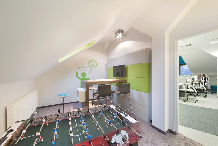 服裝廠辦公室創(chuàng)意區(qū)域裝修設(shè)計(jì)案例效果圖