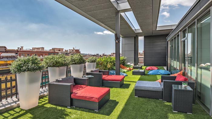 網(wǎng)絡(luò)游戲公司辦公室戶外區(qū)域裝修設(shè)計案例效果圖