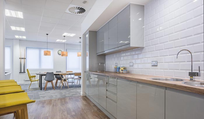 招聘服務(wù)公司辦公室動(dòng)線裝修設(shè)計(jì)案例效果圖