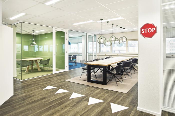 代步車公司辦公室動(dòng)線設(shè)計(jì)效果圖