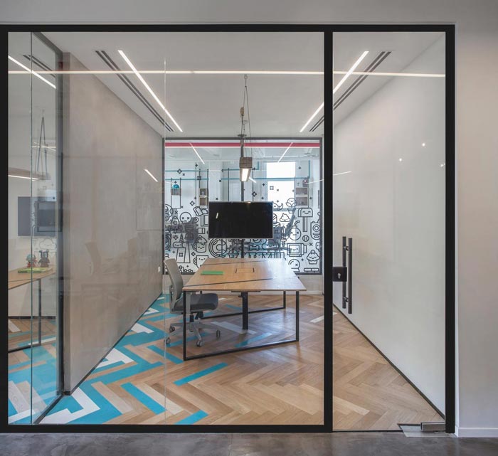 260平方游戲辦公室獨(dú)思區(qū)域裝修設(shè)計(jì)實(shí)景圖