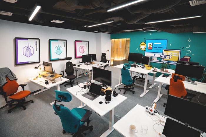 小型創(chuàng)意辦公室辦公區(qū)域裝修設(shè)計(jì)案例效果圖