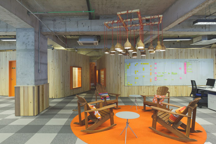 零售企業(yè)辦公室形象墻區(qū)域裝修設(shè)計(jì)案例效果圖