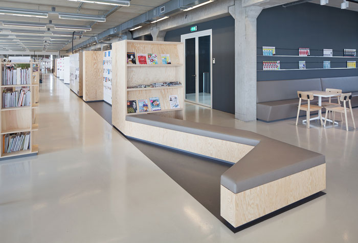 新媒體現(xiàn)代簡約辦公室動(dòng)線裝修設(shè)計(jì)案例效果圖