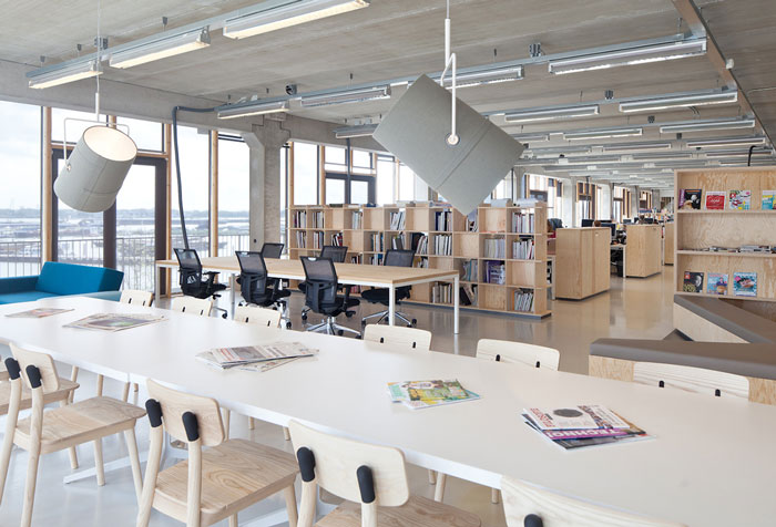 新媒體現(xiàn)代簡約辦公室辦公區(qū)域裝修設(shè)計(jì)案例效果圖