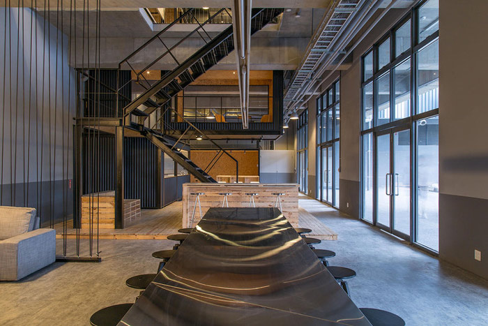 物流公司loft風(fēng)格辦公室大廳裝修設(shè)計(jì)案例效果圖