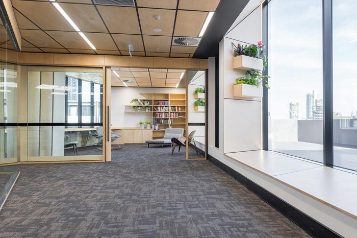 節(jié)能公司辦公室觀景臺裝修設計案例效果圖