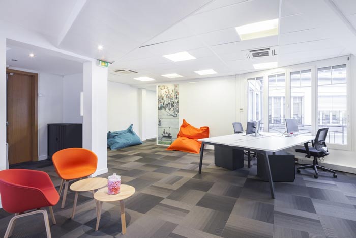 空氣環(huán)保公司辦公室裝修設(shè)計(jì)案例