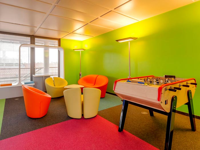 環(huán)境監(jiān)測公司辦公室休息區(qū)裝修設(shè)計(jì)案例效果圖