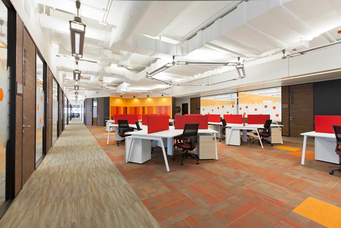 現(xiàn)代簡(jiǎn)約辦公室裝修設(shè)計(jì)案例效果圖