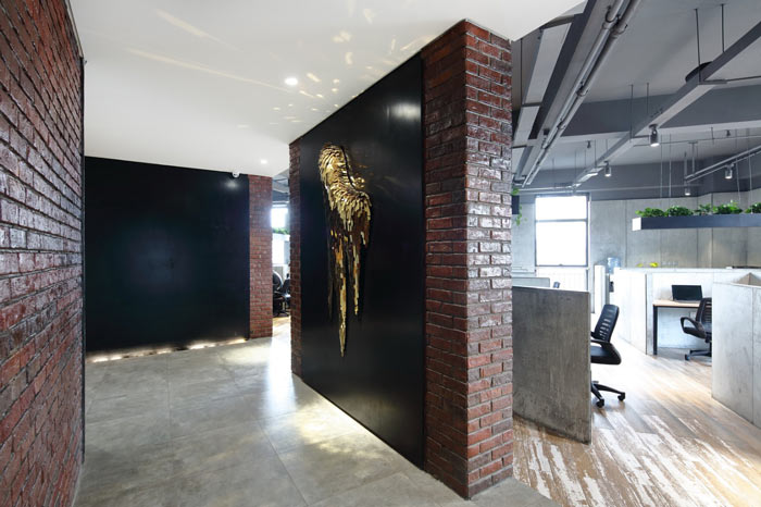 設(shè)計(jì)公司辦公室進(jìn)門(mén)區(qū)裝修設(shè)計(jì)效果圖