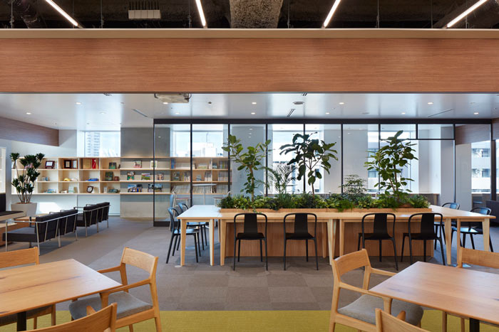 國際貿(mào)易公司辦公室休息區(qū)裝修設(shè)計效果圖