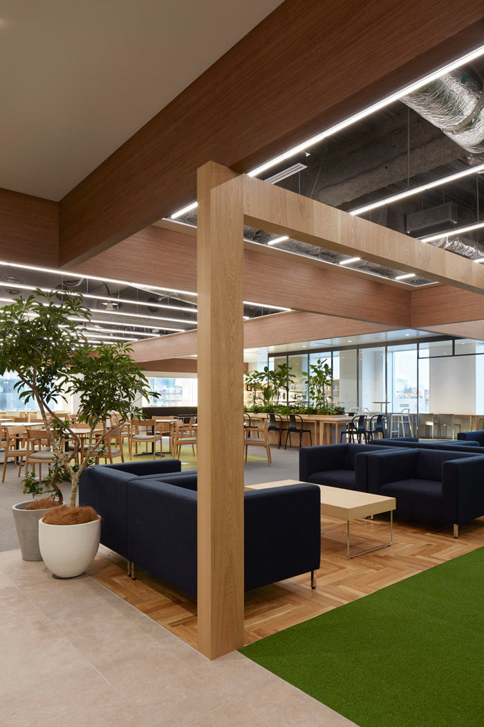 國際貿(mào)易公司辦公室休息區(qū)裝修設(shè)計效果圖