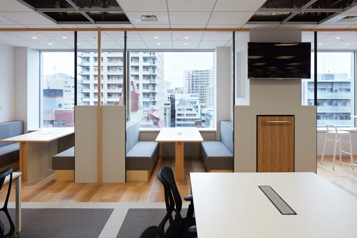 國際貿(mào)易公司辦公室洽談區(qū)裝修設(shè)計效果圖