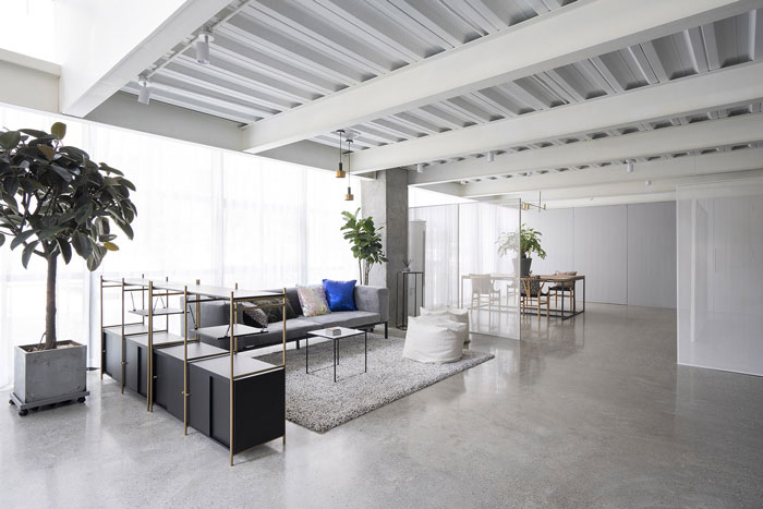 家居公司辦公室洽談區(qū)裝修設(shè)計效果圖