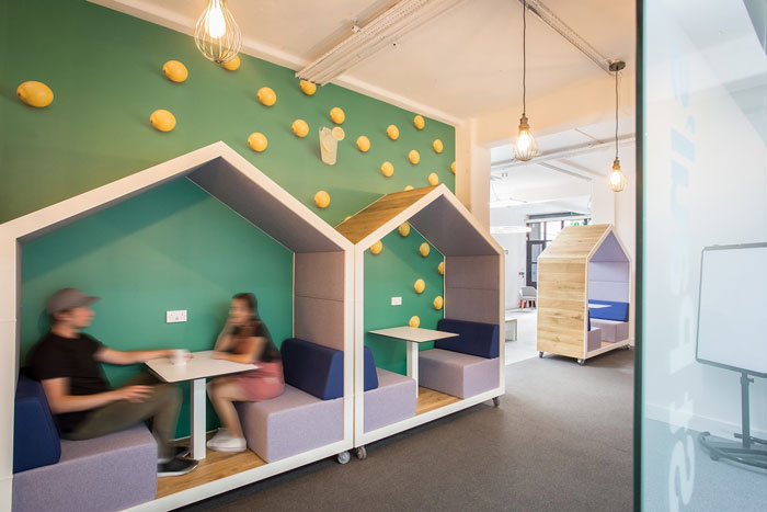 倉(cāng)庫(kù)辦公室交流區(qū)裝修設(shè)計(jì)效果圖