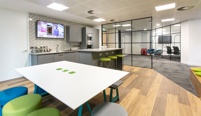 600平方辦公室茶水間裝修設(shè)計(jì)效果圖