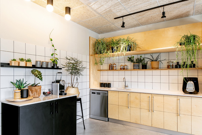 網(wǎng)絡辦公室茶水間裝修設計效果圖