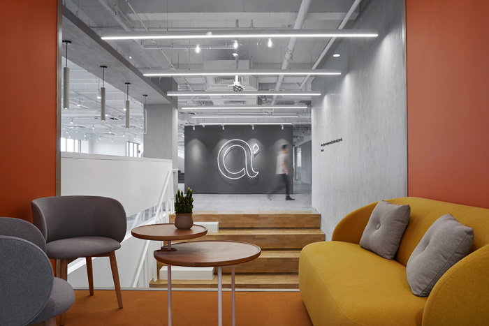 辦公大樓休息區(qū)裝修設(shè)計效果圖