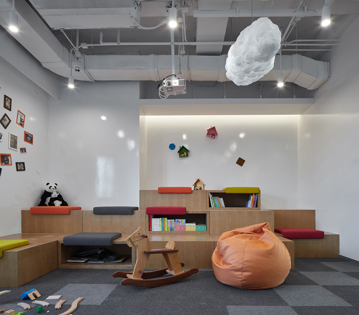 辦公大樓學(xué)習(xí)區(qū)裝修設(shè)計效果圖