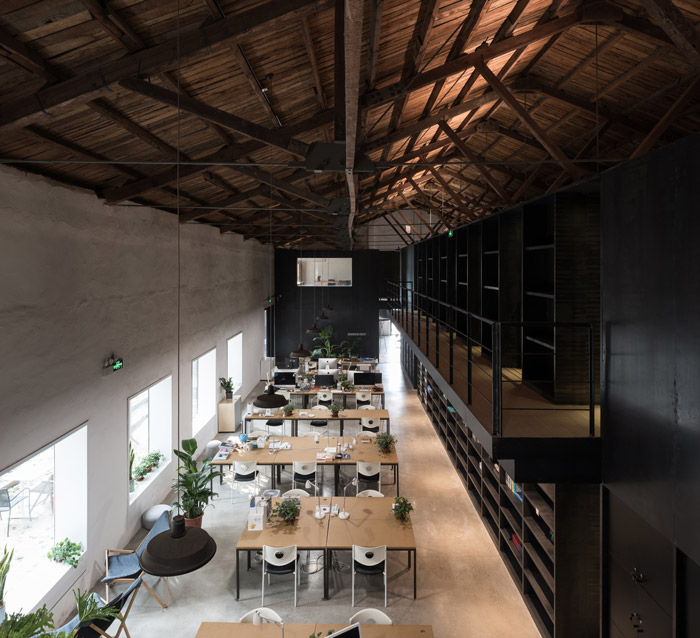 廠房改造辦公區(qū)裝修設(shè)計效果圖