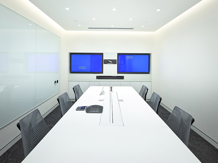 園區(qū)辦公樓會議室裝修設(shè)計效果圖