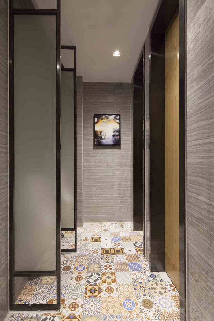 廠房辦公室洗手間設(shè)計裝修效果圖