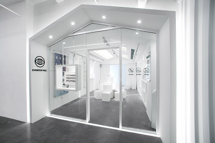 時(shí)尚創(chuàng)意工坊展廳裝修效果圖