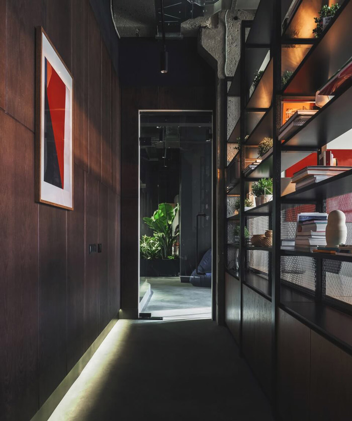 企業(yè)辦公室過道裝修設(shè)計效果圖