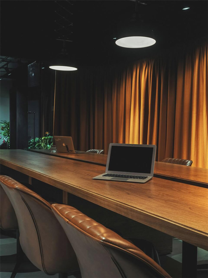 企業(yè)辦公室閱讀區(qū)裝修設(shè)計效果圖