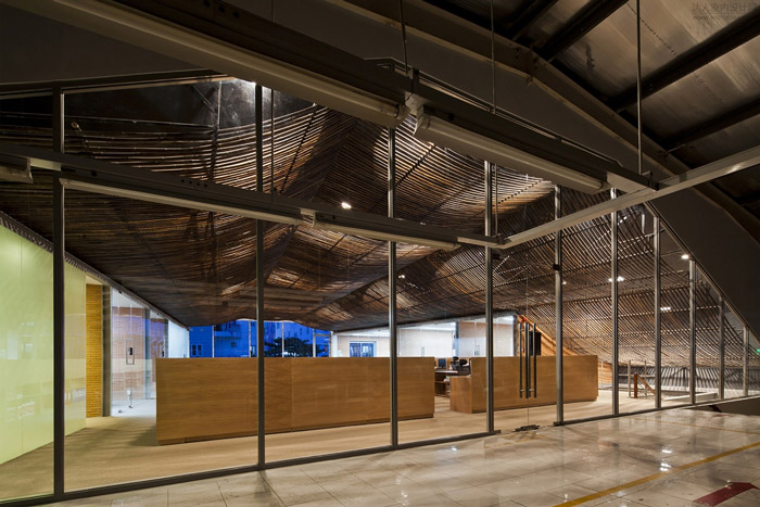 服裝工廠改造辦公室辦公區(qū)裝修效果圖