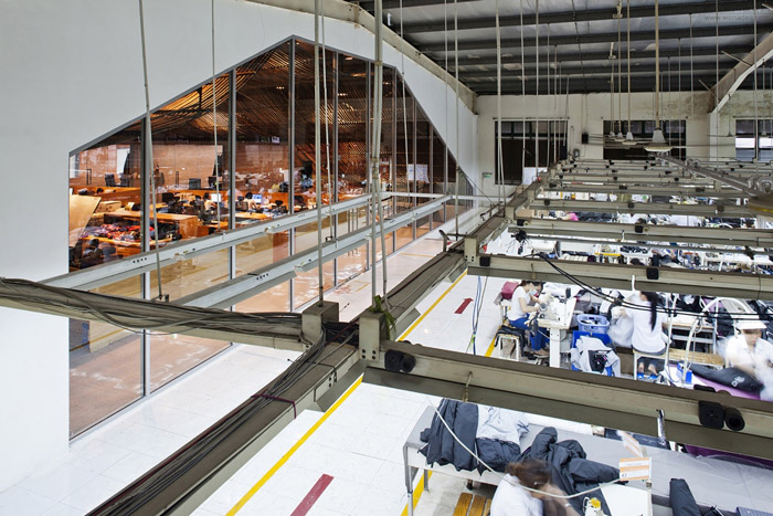 服裝工廠改造辦公室廠區(qū)裝修效果圖