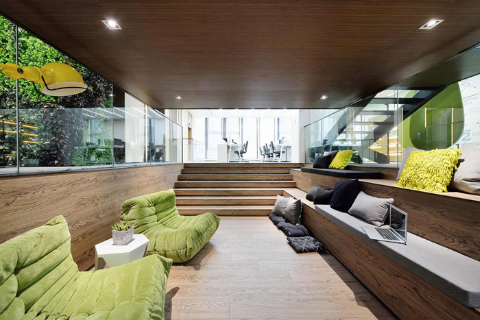 綠色環(huán)保辦公室休息區(qū)裝修設計效果圖