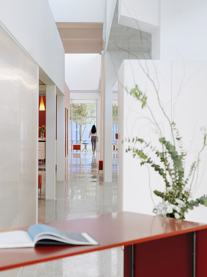 影視辦公室走道裝修設(shè)計(jì)效果圖