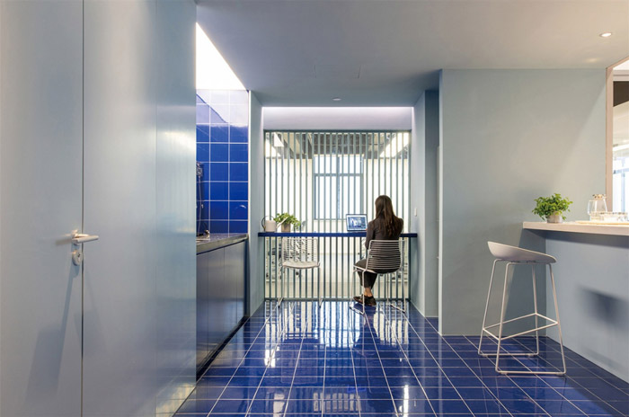 電子商務(wù)辦公室茶水間裝修設(shè)計效果圖