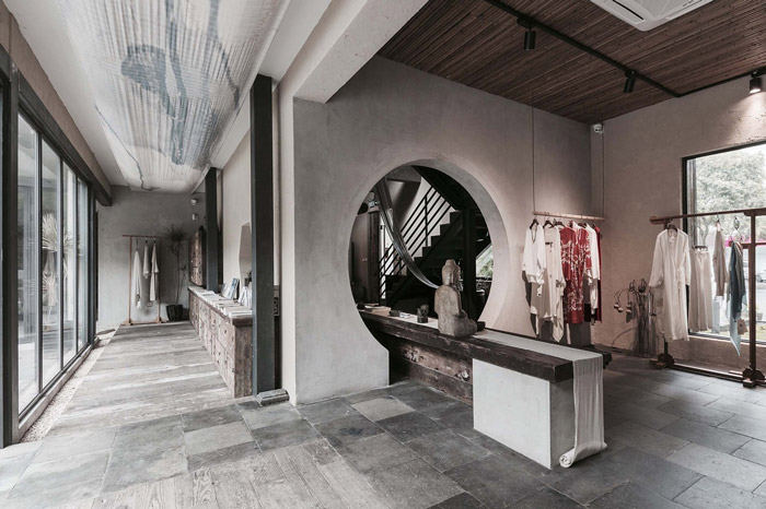 服飾辦公室前臺裝修設(shè)計效果圖