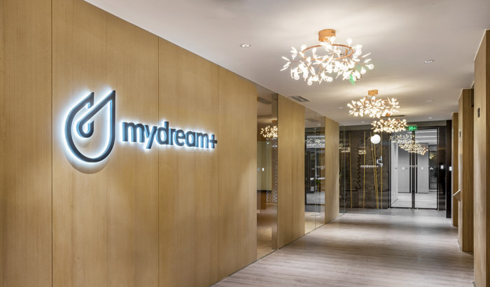 清爽辦公室進門區(qū)裝修設計效果圖