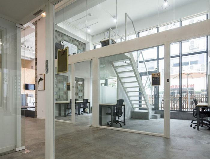 工廠改造辦公室進(jìn)么區(qū)設(shè)計(jì)效果圖