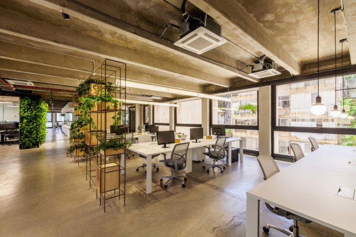 綠色辦公室辦公區(qū)設(shè)計(jì)效果圖