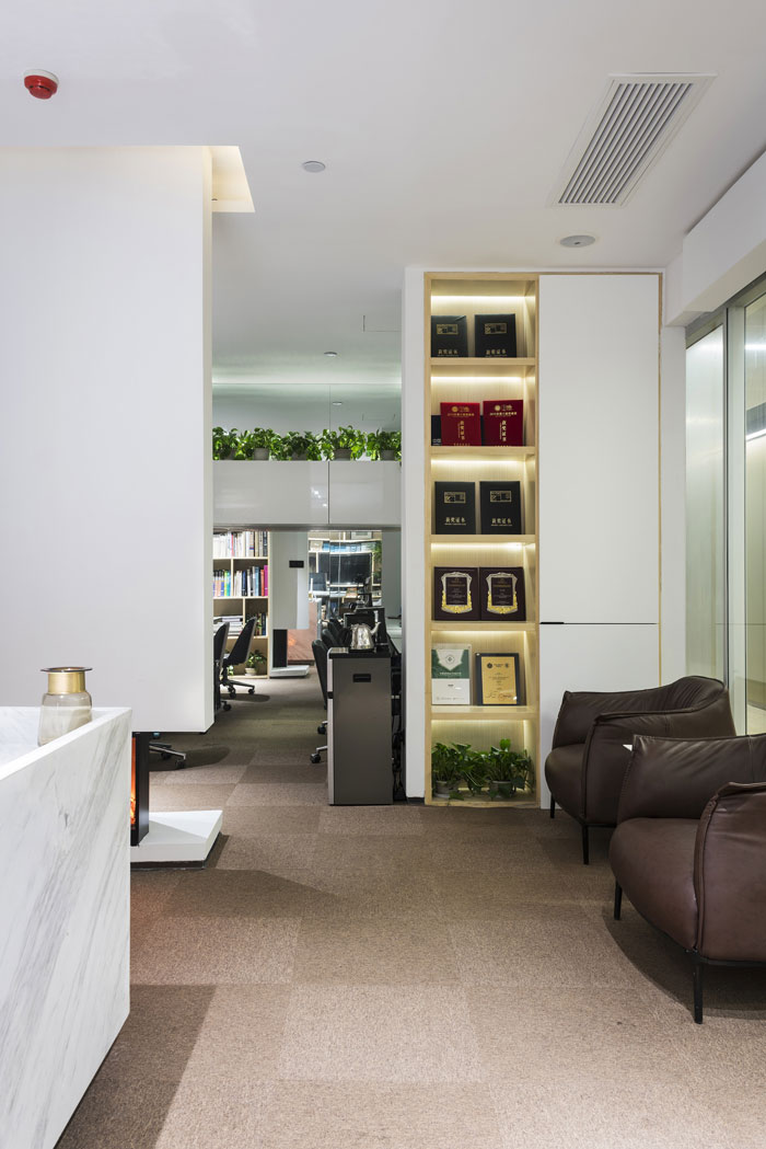 設(shè)計(jì)公司辦公室接待區(qū)裝修效果圖