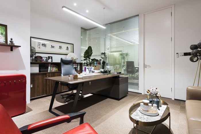 設(shè)計(jì)公司總經(jīng)理辦公室裝修效果圖