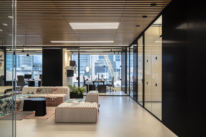 新總部辦公樓辦公區(qū)裝修設計效果圖