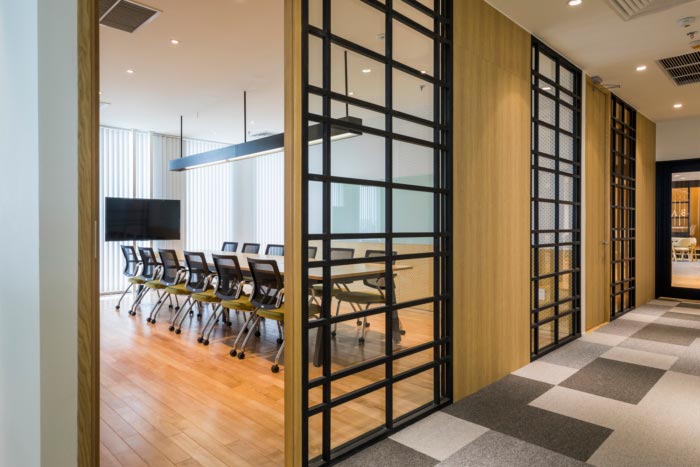 開發(fā)中心辦公室會議室裝修設(shè)計效果圖