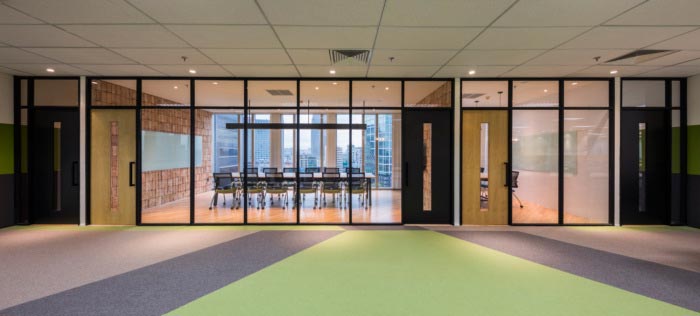 開發(fā)中心辦公室會議室裝修設(shè)計效果圖