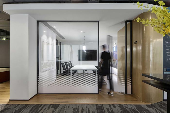 400平方辦公室會(huì)議室設(shè)計(jì)方案