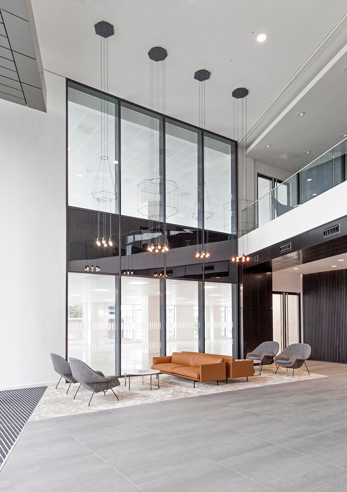 夾層樓辦公室接待區(qū)裝修設(shè)計(jì)效果圖